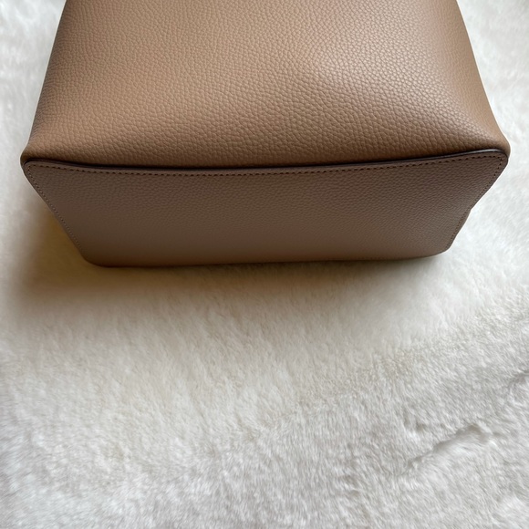 Coach Town Bucket Bag NWT - Picture 9 of 15